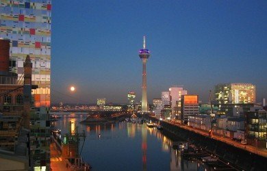 tren dusseldorf detrenes